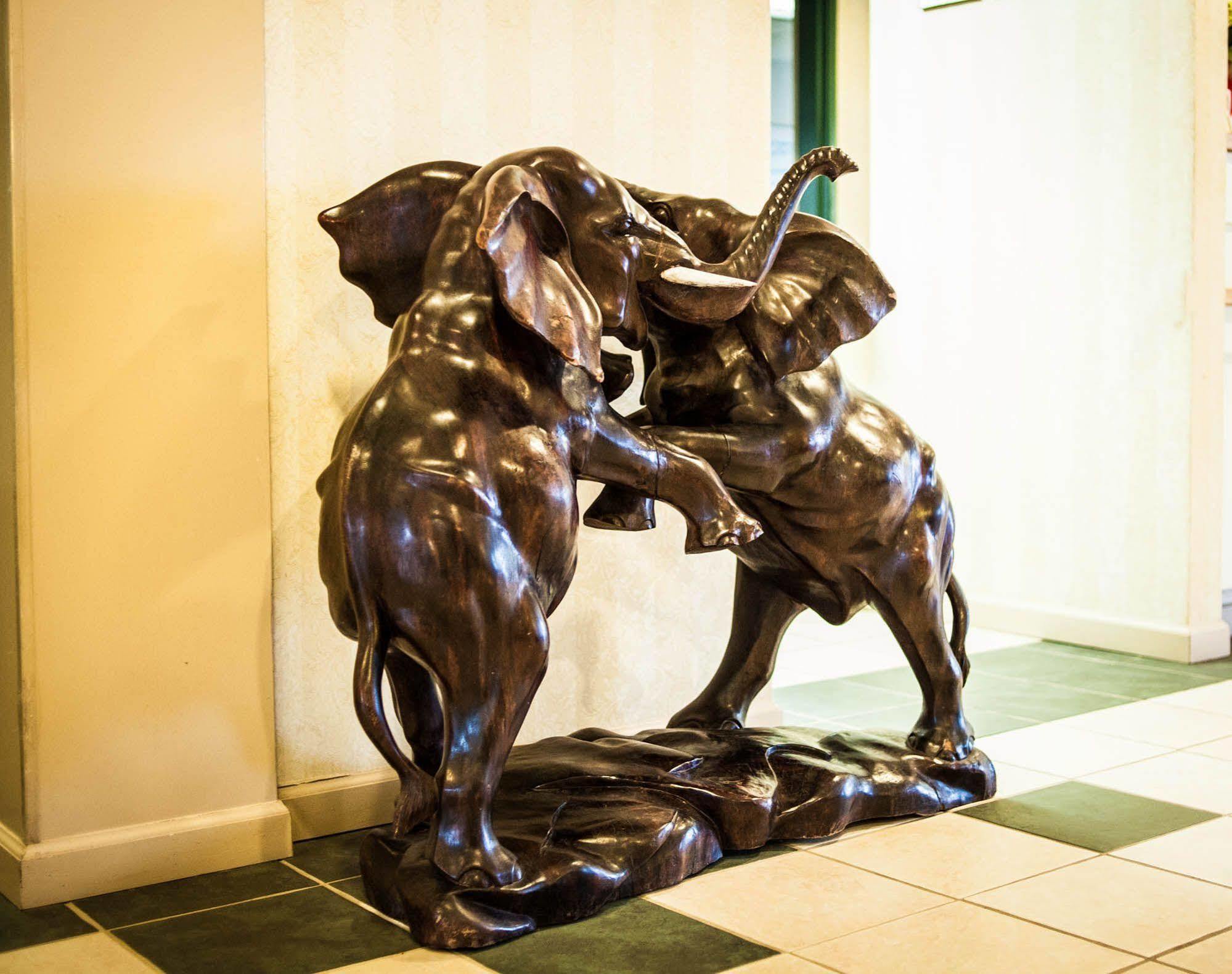 Greystone Inn & Suites Vance Buitenkant foto