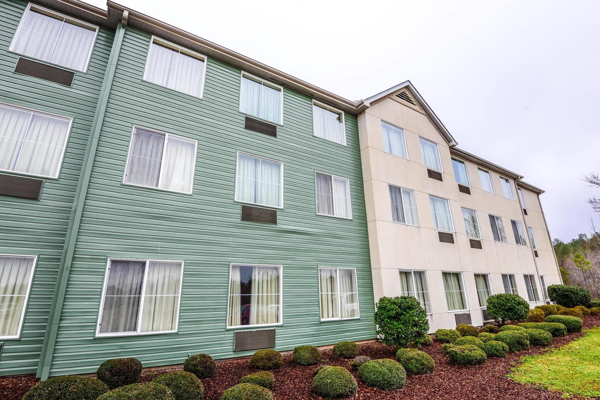 Greystone Inn & Suites Vance Buitenkant foto