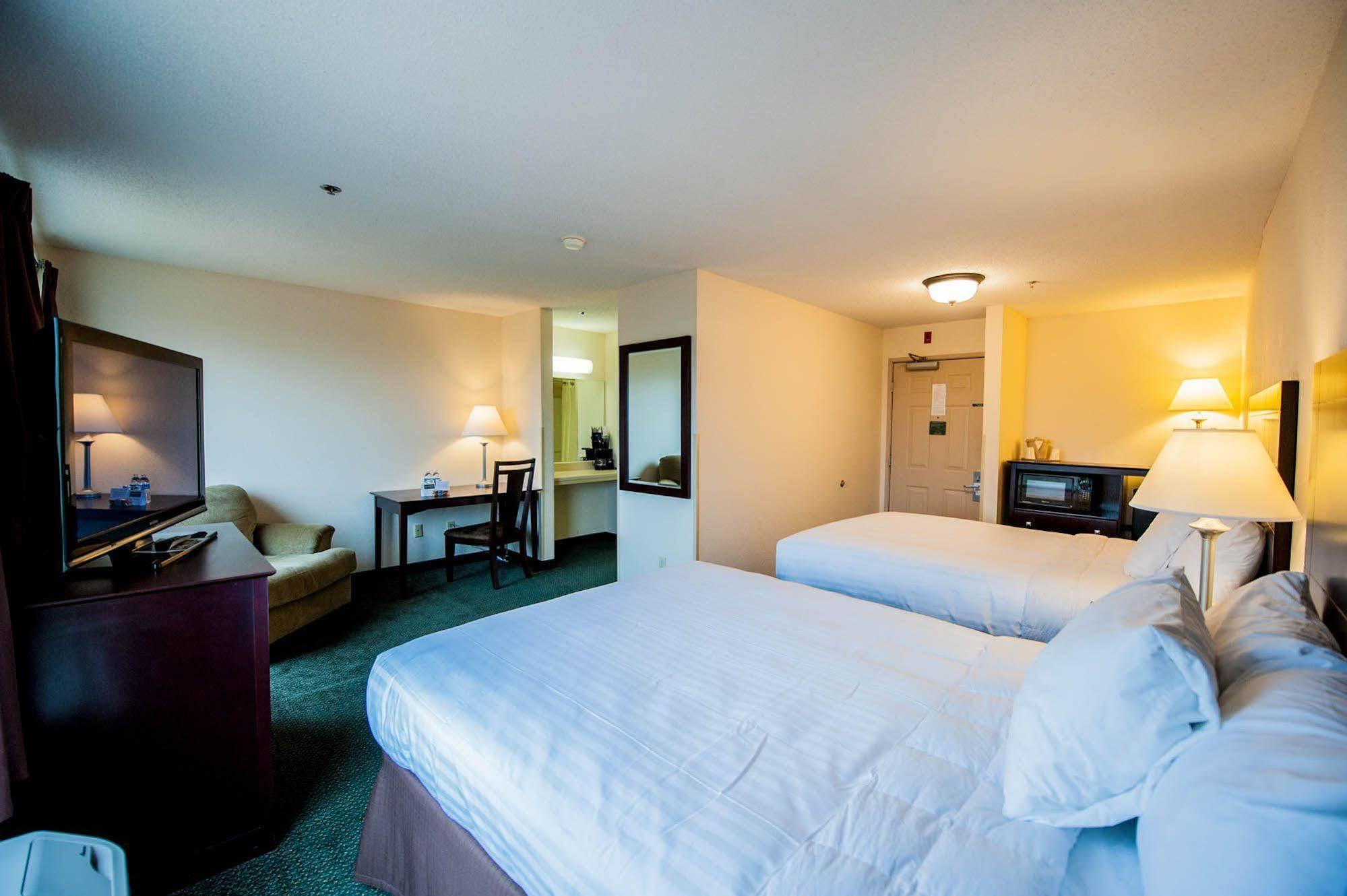 Greystone Inn & Suites Vance Buitenkant foto